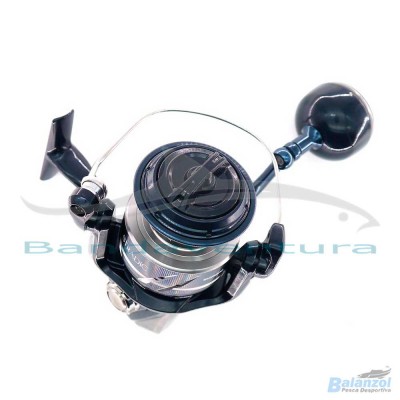 SHIMANO STRADIC SW B 4000XG REEL
