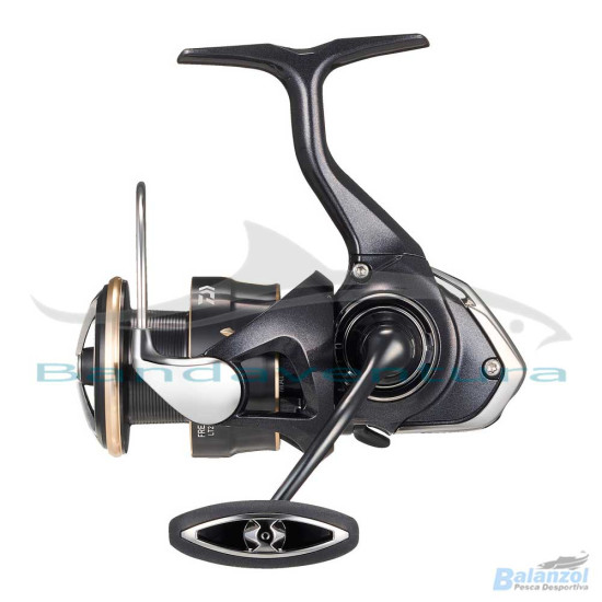 DAIWA CARRETO 26 FREAMS LT 3000-CXH